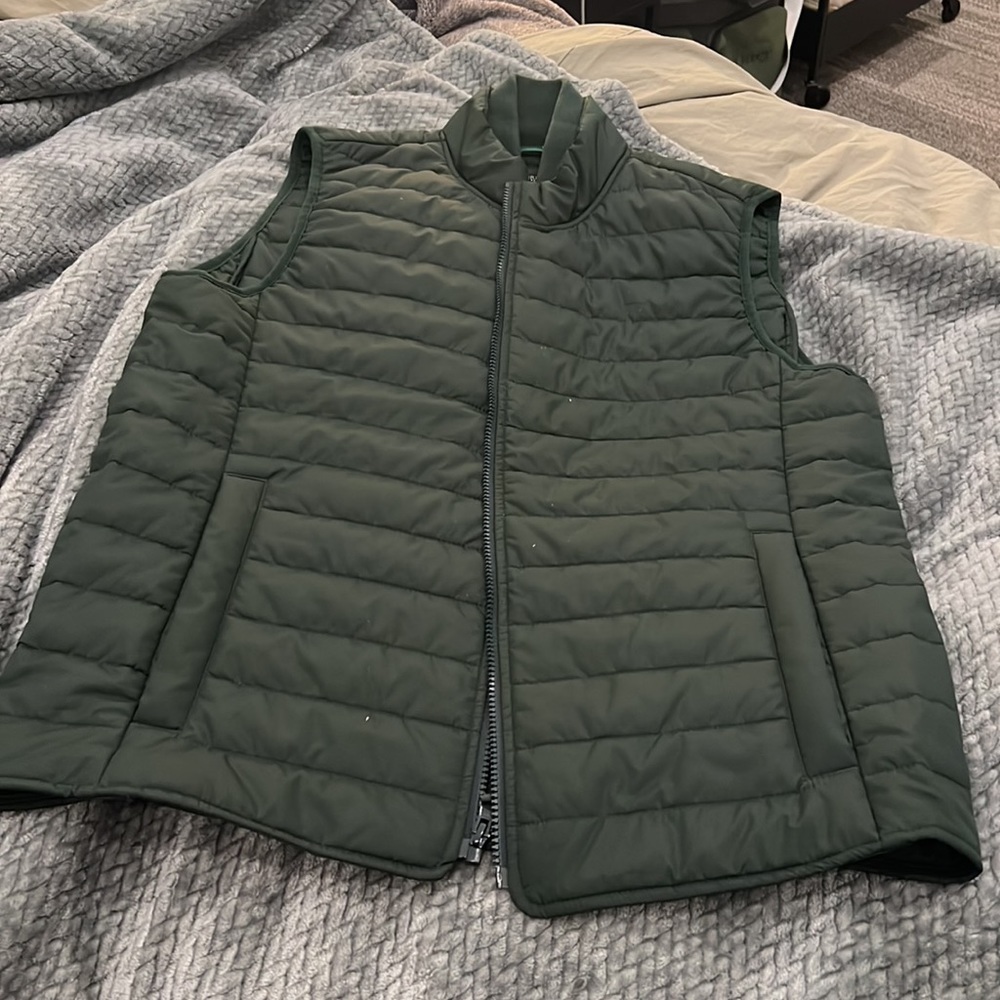 J.Crew Factory Men's Quilted Puffer Vest